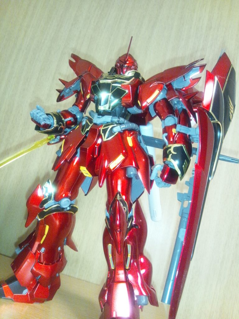 右手のみビームサーベル出してど付き合いι(`ロ´)ノ