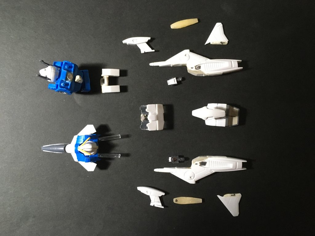 キャノン周囲の各パーツの構成が分かる写真です。キャノンの接続は、メタルパーツとネオジム磁石を使っています。