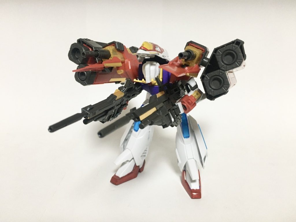 ホバー形態、正面。垂直の離着陸が可能な形態で、MS形態とバード形態のいずれにも瞬時に移行できる。