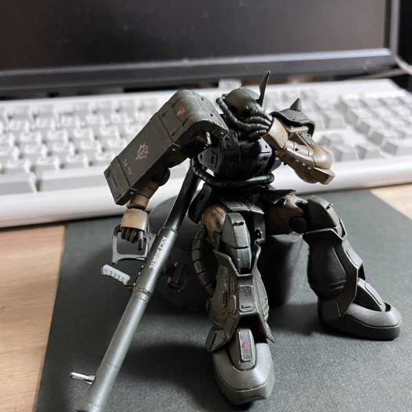 ザク　仲間を撃ってしまったのに逆ギレするタイプ