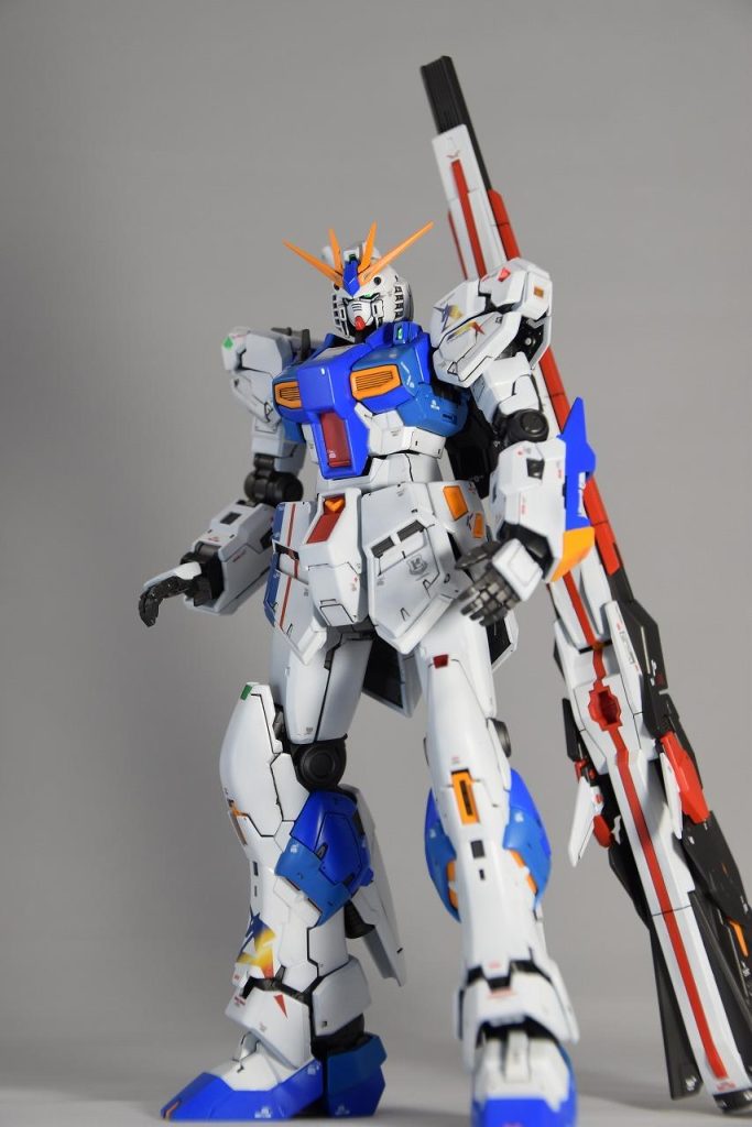 正面にて撮影。実物大はもっと迫力あってすごいです。