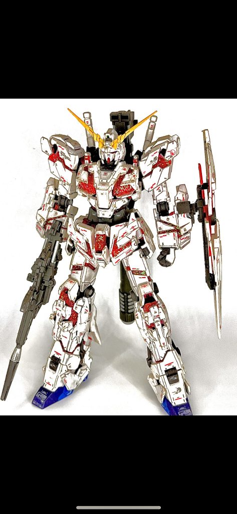 サイコフレームにマニュキュアを塗ってみました。