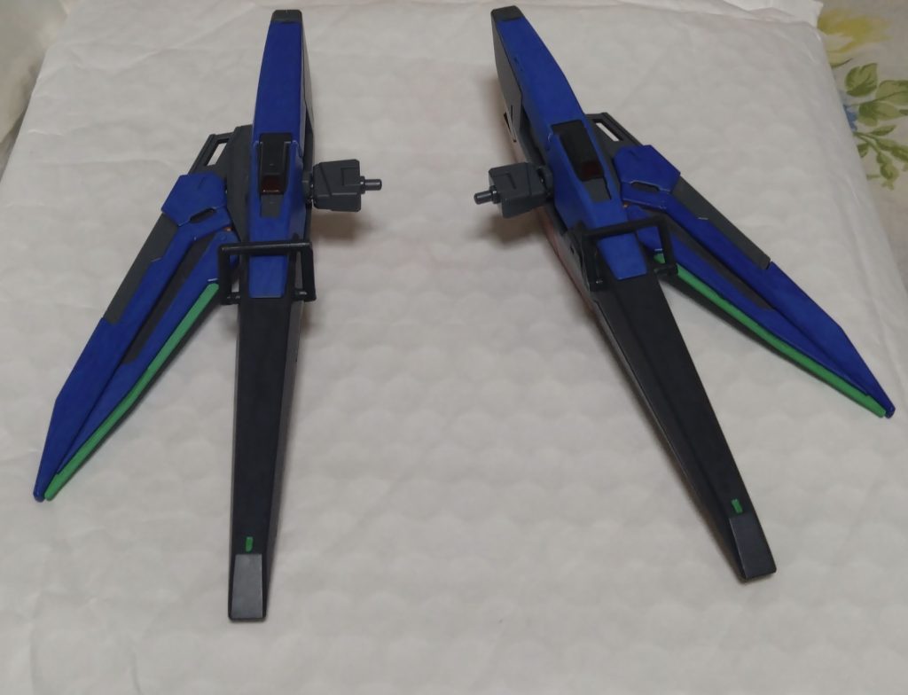 そのGNキャノンのコンテナだが、イクシードファイターから分離可能。他の機体の為のサブフライトシステム(特にホバーバイク等)の役割を持つ。