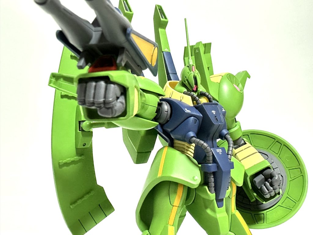 HGUC パラスアテネ–5枚目/制作者：ソルティー・ゼータスキー