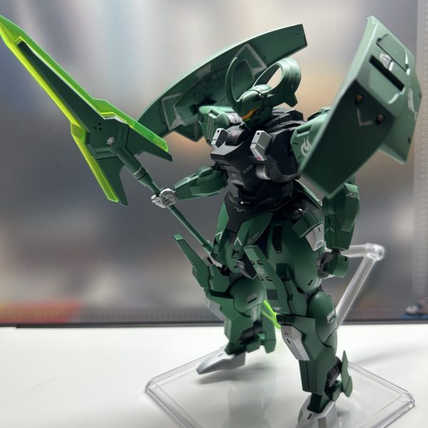 ダリルバルデ (フェルシー・ロロ専用機)