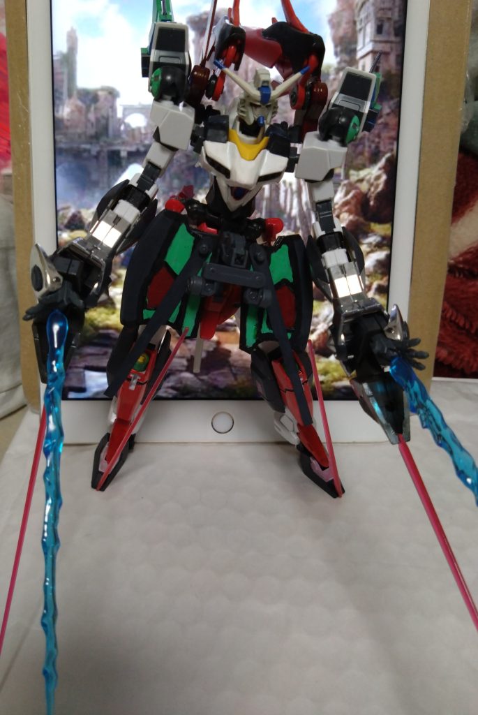 ネクサスリベロは見ての通り、ビームサーベルによる接近戦が得意とします。なので、ビームサーベルを6刀流で戦うこともできます。ちなみに、機動性はノーマルと変わりません。