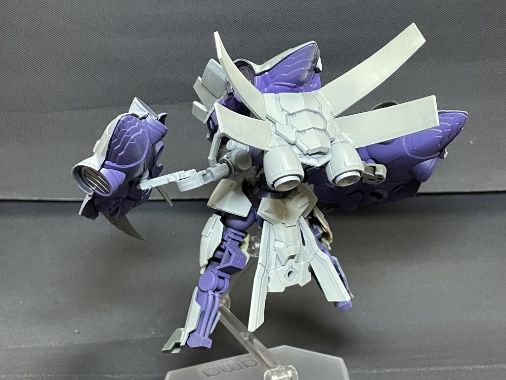 グソクムシャ–3枚目/制作者：クレー