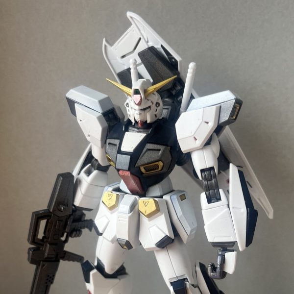 F90 （RX-93風カラー）