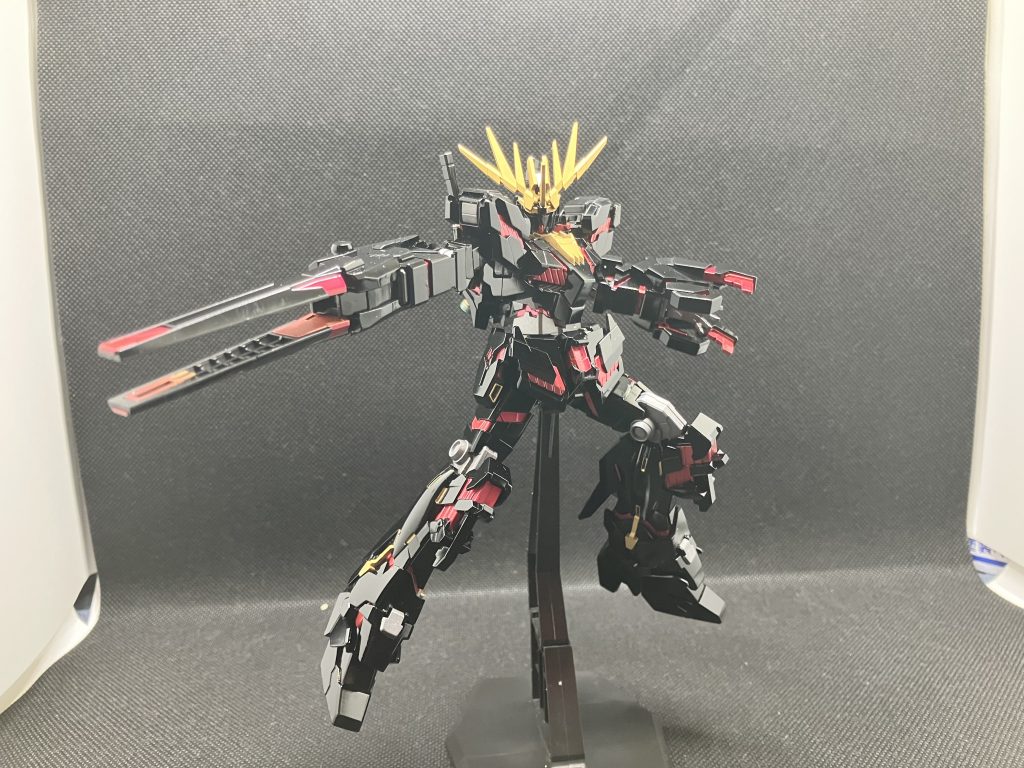 HGバンシィ–4枚目/制作者：Natyo