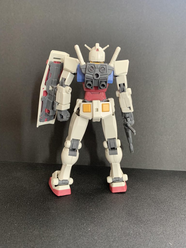 カラーリングにしても「もっと青かったよね？赤かったよね？」なんて。