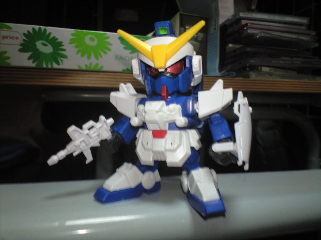 細かなところは後にして、とりあえず切り貼りした状態です。