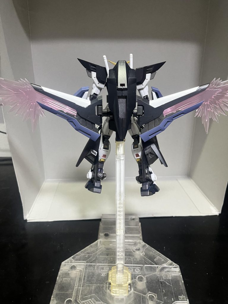 光の翼を展開！