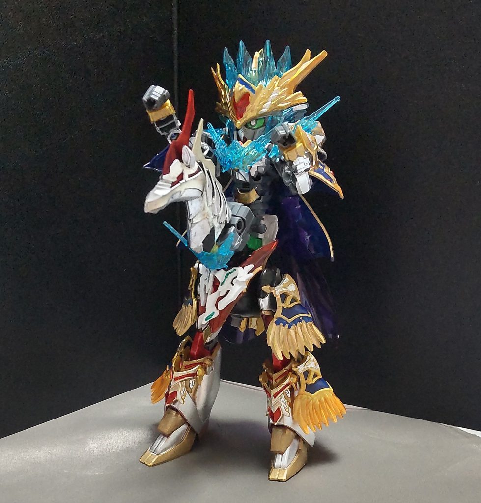 「ふっ、これぞ人馬一体なり!!」大型SDガンプラシリーズはパーツ交換が容易なので、ダンコーンにするなんてのは余裕です。