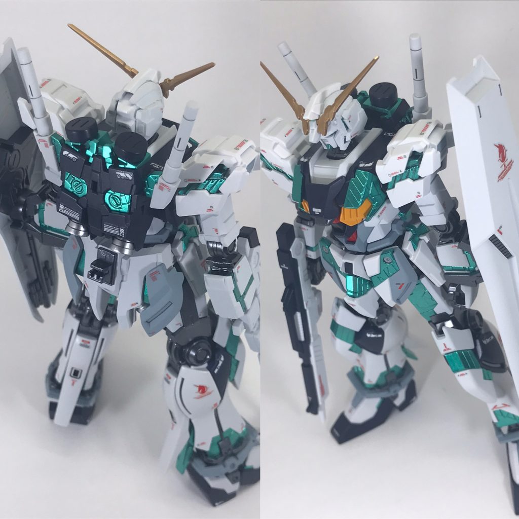 上斜めビュー。今回、νガンダムカラーで仕上げてみました。