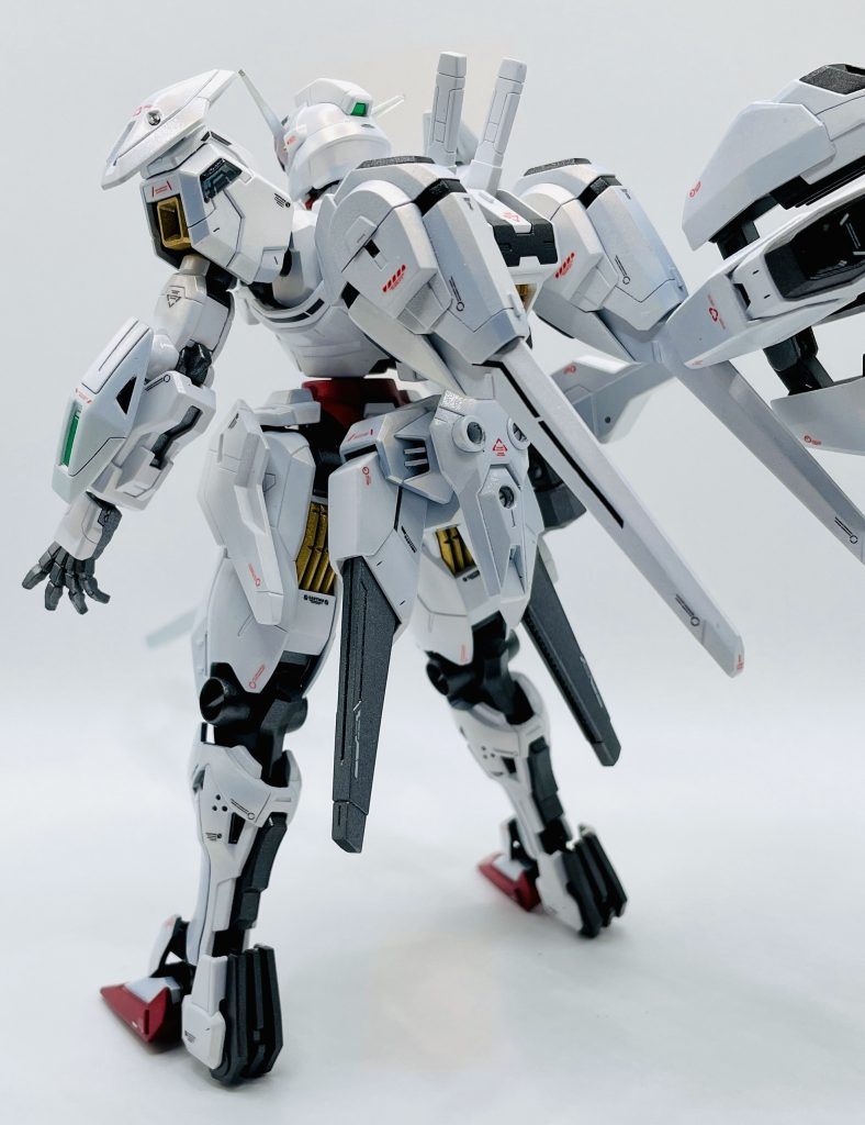 この角度が気に入ってます！脚のディテールを増やしてるのですが、いい感じに出来たと思います。