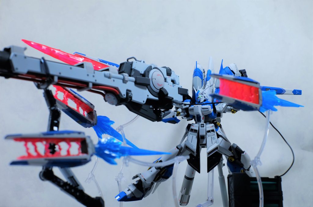 RG Hi-νガンダム　＋ハイパー・メガ・バズ―カランチャー＋エフェクト–2枚目/制作者：Tomato.nit