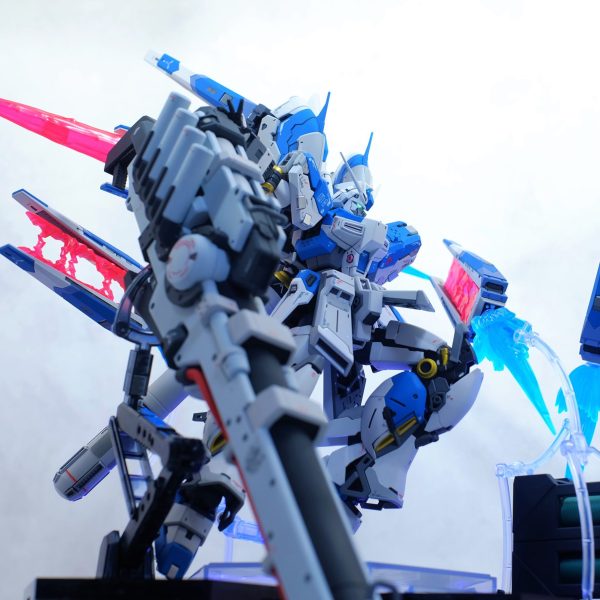 RG Hi-νガンダム　＋ハイパー・メガ・バズ―カランチャー＋エフェクト