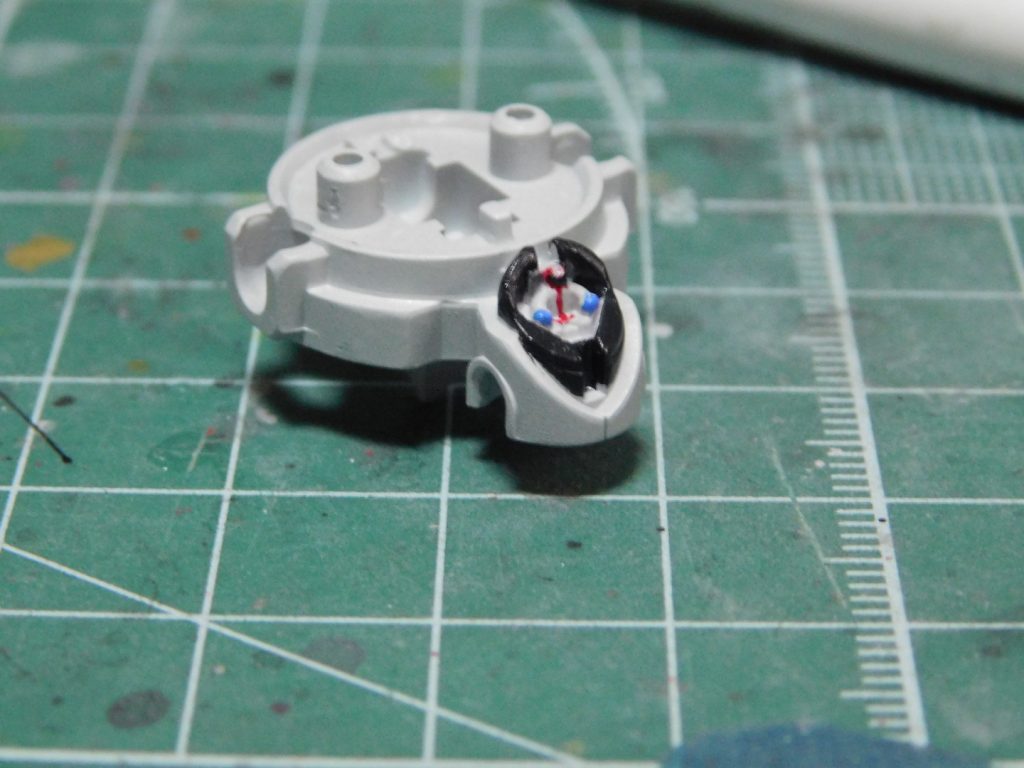 ロラン君もしっかり塗装しました。