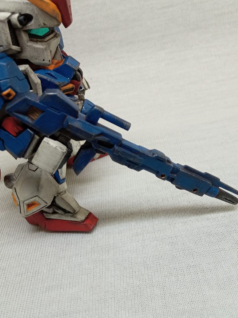 ハイパーメガランチャーはBB戦士のを少し改造して持たせてます