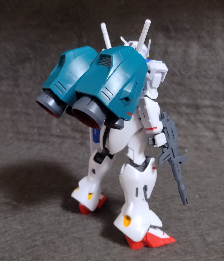 追加ブースター装備(立たせるために下向きにしてます)