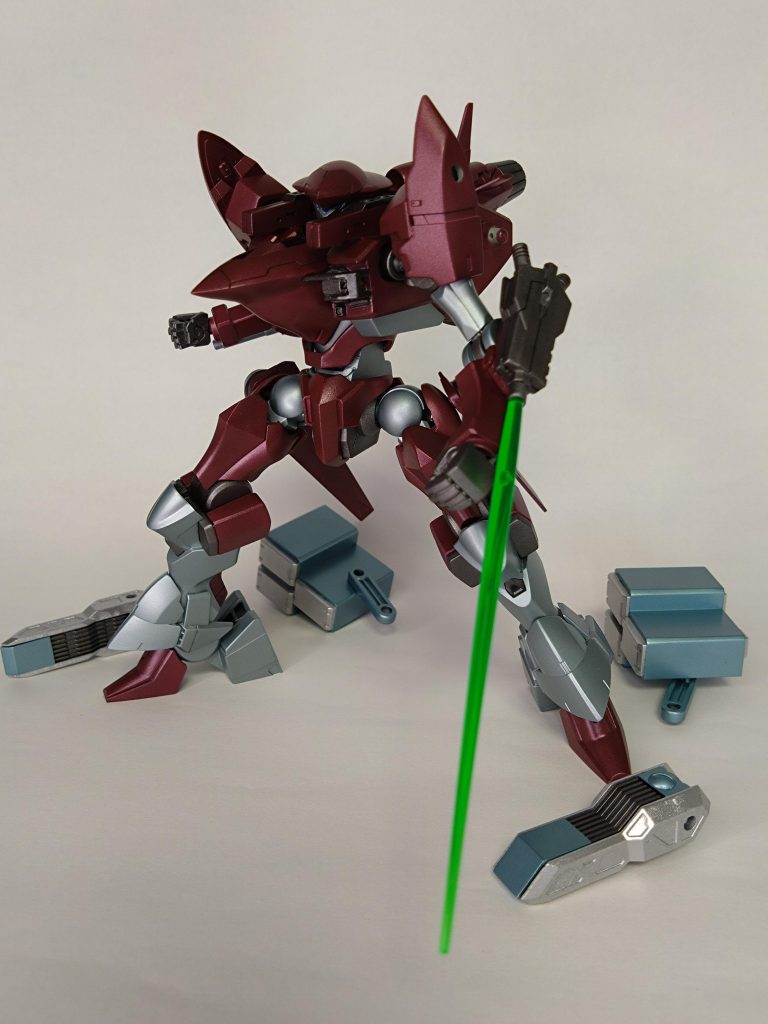 AC3のOPのように武装をパージして突撃。尚、この後の運命は諸兄の知る所である…