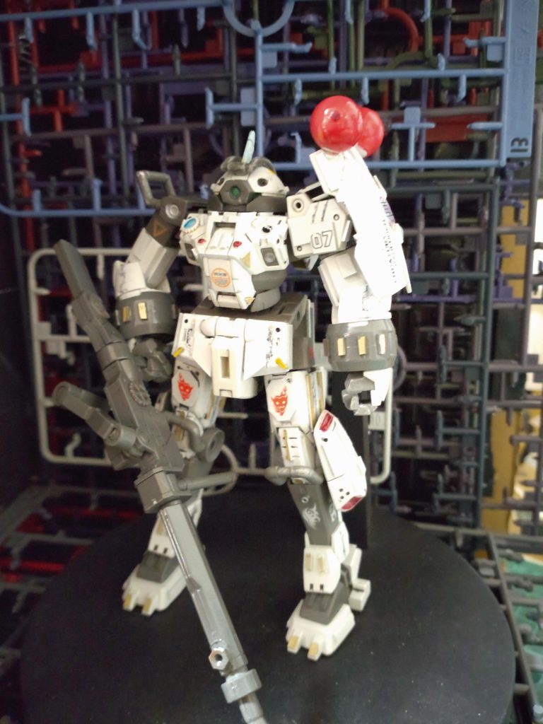 不要デカールぺたぺた細かいプラバン張りはかなり効果的と実感