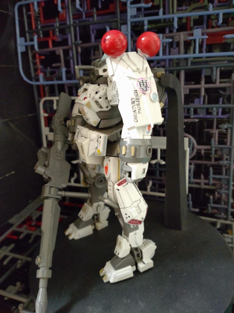 シールド頑張ってみたんだが…筋彫り難しいな…