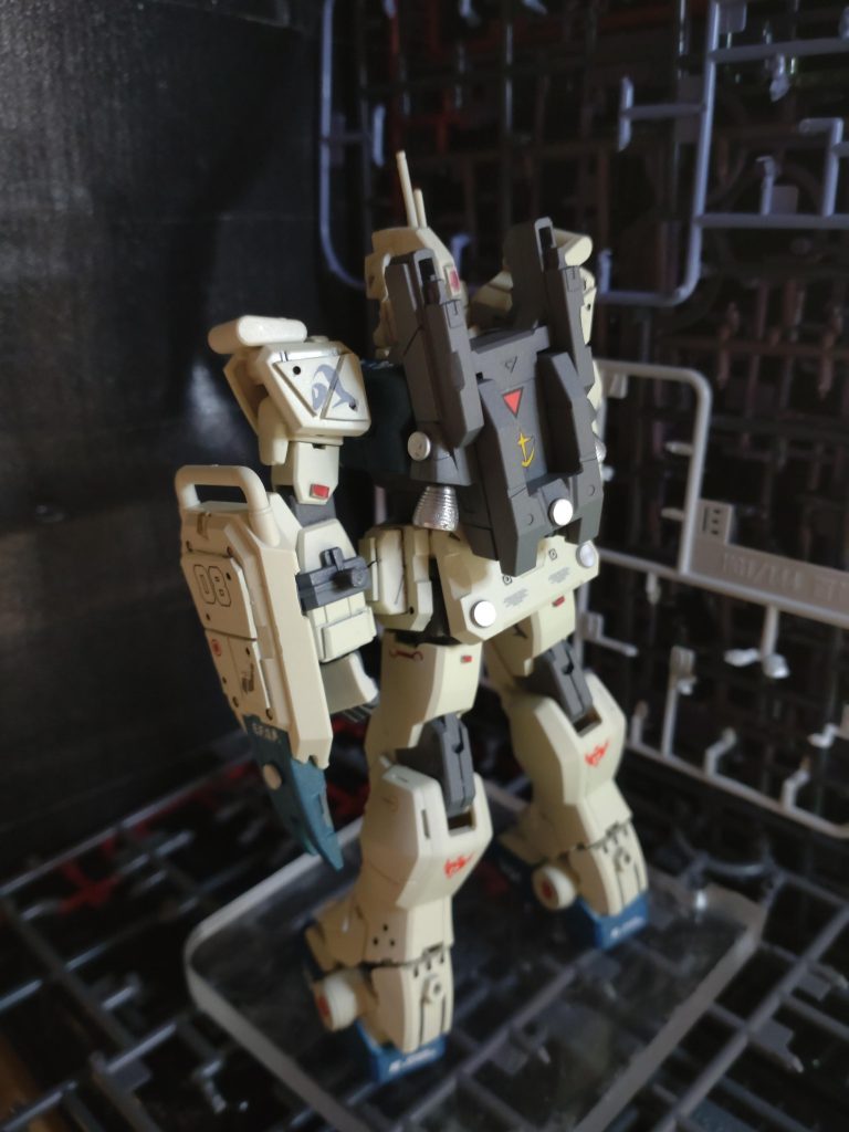 プラバン邪魔してバックパックがハマらなくなるミス