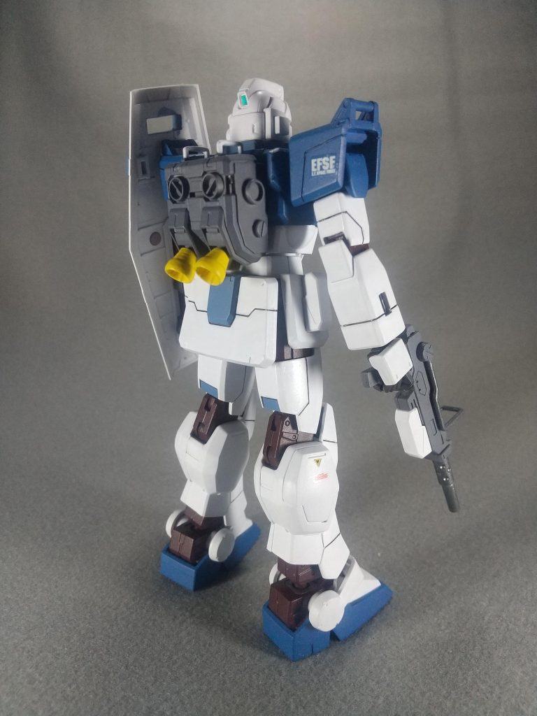 HGUC 陸戦型ガンダム–5枚目/制作者：クロミ