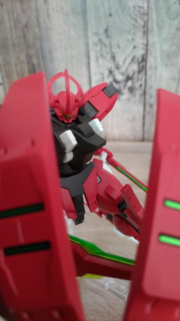 ダリルバルデの新武器とミカエリスの新武器、ファラクトの新武器がMSオプションセットで発売してほしい