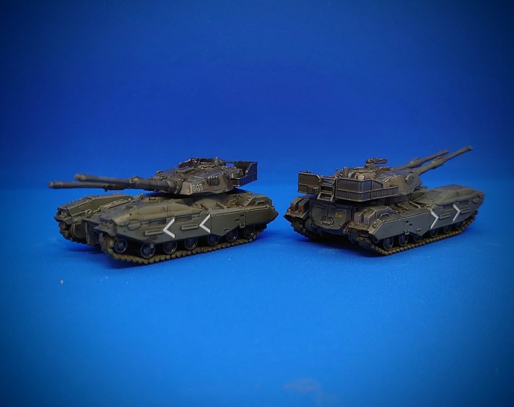 購入の本命はザクではなく、この61式戦車!正確には【M61A5 61式戦車5型】です造形に惚れ惚れします!いい!