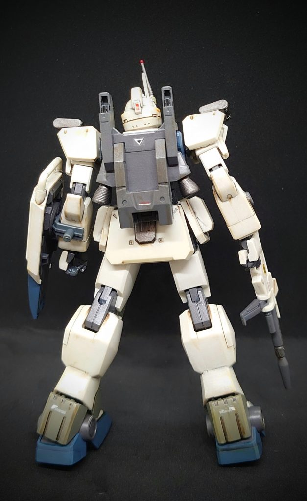 陸戦型ガンダムのコンテナもつけれます写真わすれましたパラシュートもありますが、こちらも写真忘れました