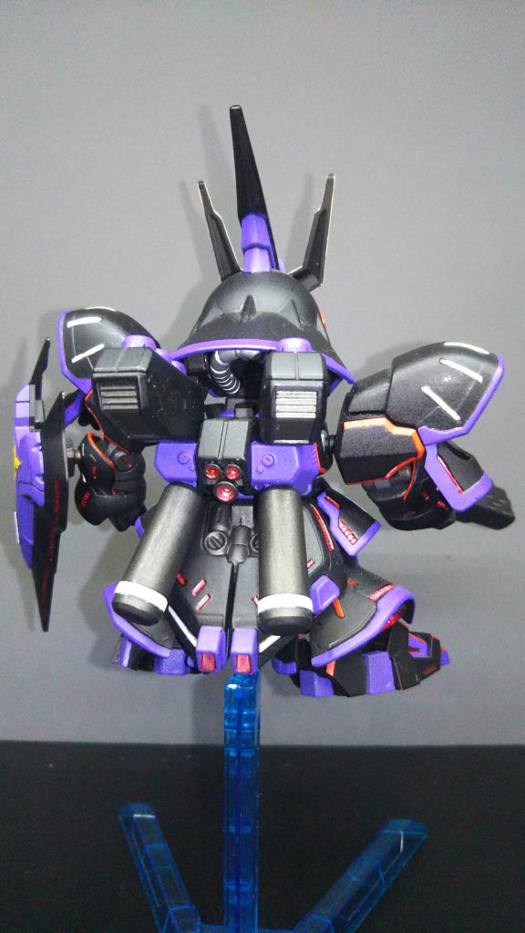 SD　サザビー・ブラック–3枚目/制作者：茅薙計都(@keito_kayanagi)