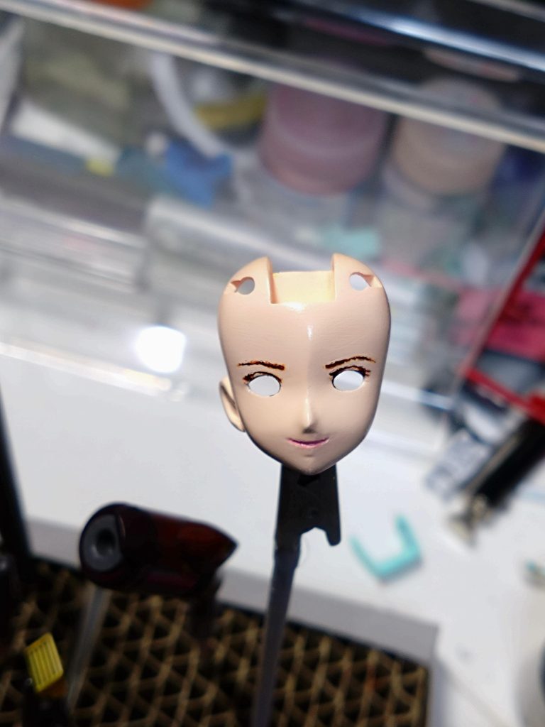 艶消しクリアーでコーティング。