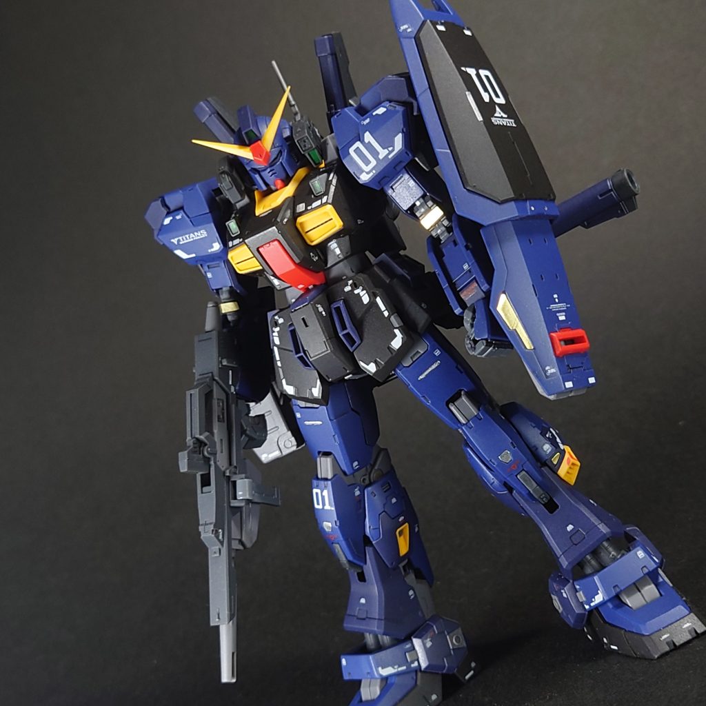 凛々しいやはりRGシリーズは、作り甲斐もあるし、格好良いですよね〜