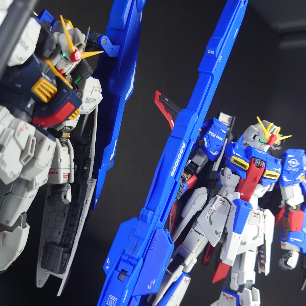 非常に癖の強いキットですが、作り甲斐もあるし、満足度の高いキットでした。変形は、一度したら……もう良いかな(笑)