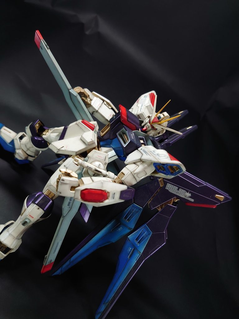 MG ストライクフリーダム–5枚目/制作者：岩岸 杞京