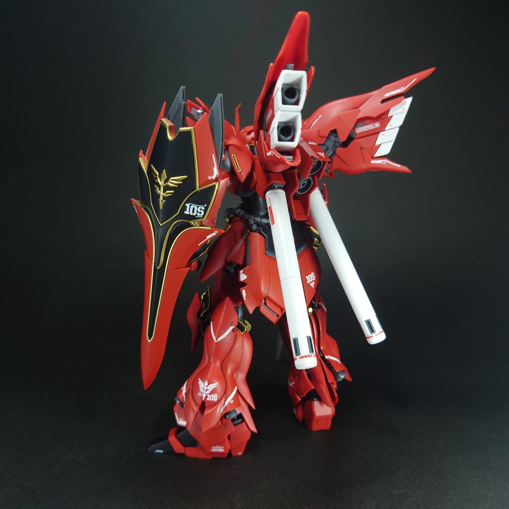 エングレービングの分割のお陰で、ゴールド塗装も楽にできました。本当この技術は、凄いですね(笑)