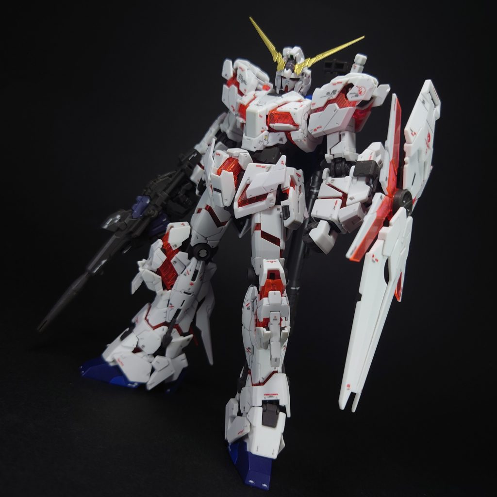 ユニコーンモードの紹介は、別キットで（汗）というか、変形が面倒臭くて（滝汗）