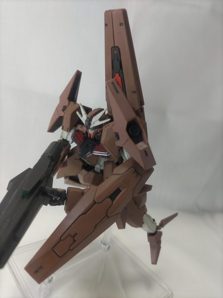 制作の基本方針はシール・エアブラシを使わないこと、ようはエアブラシ入手前にやってたことのみでリハビリしましたが、ルブリスソーンが素組みでも合わせ目が出ない良キットだったのでとても楽しく作れました。