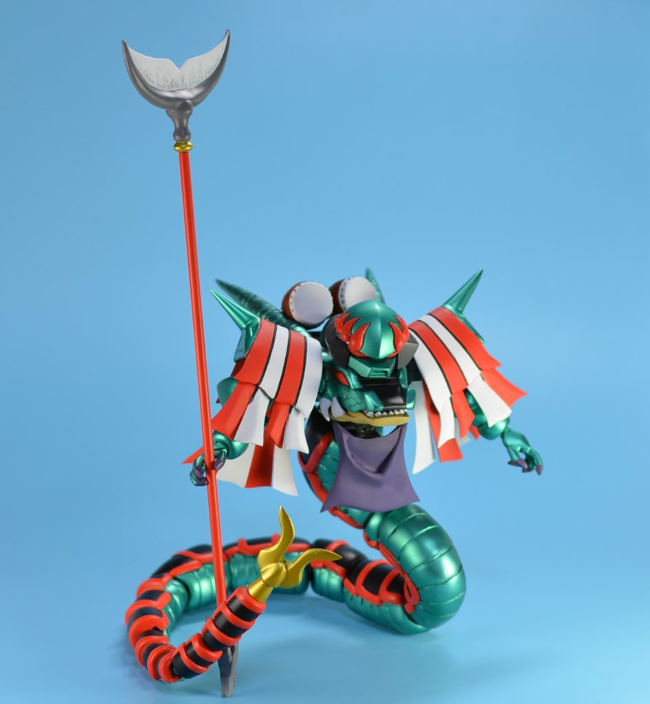 武器でかいです27cmあります。写真大変でした。