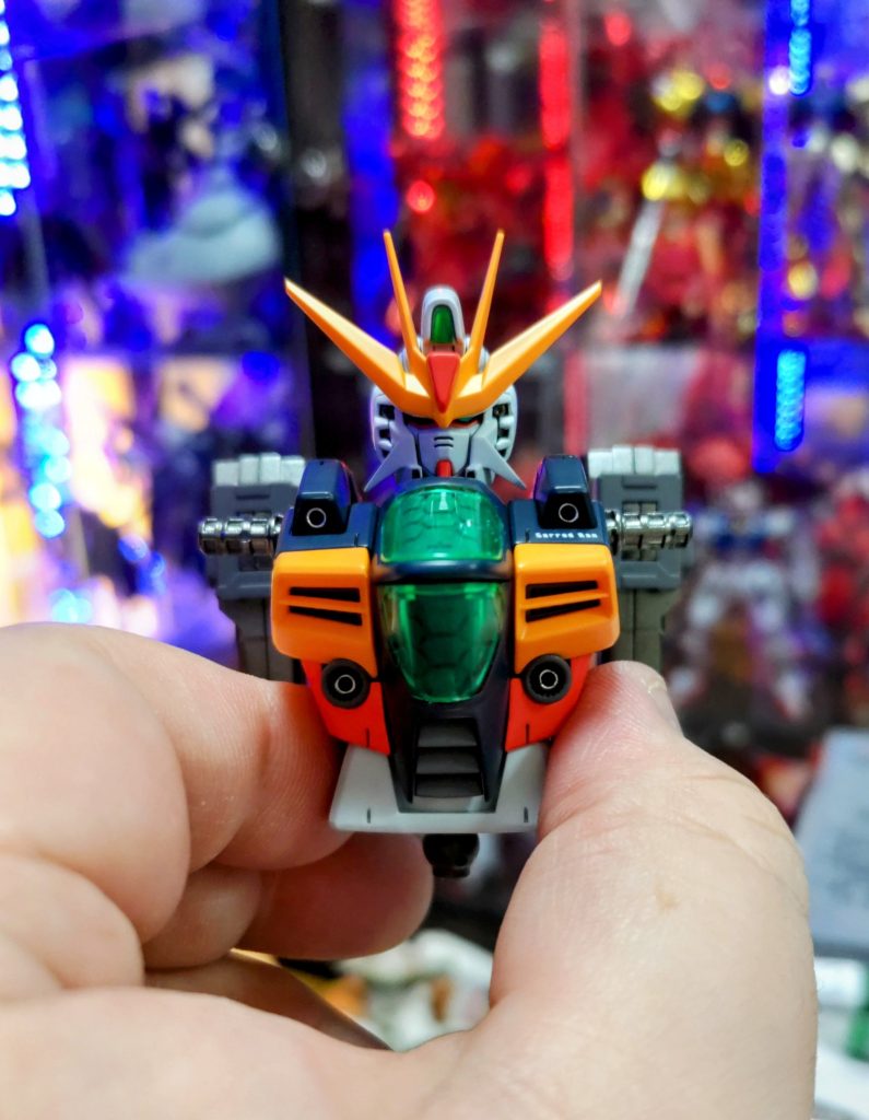 最終組付け中。