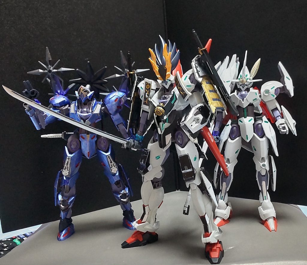 ミカエリスジョブシリーズ集合ビルドファイターズTRYの設定で、3人1組なら、アスティカシア学園グラスレー寮代表チームの「ミカエリズ」いったところか。近距離特化のミカエリス小次郎遠距離特化のミキャエリバーン撹乱や支援特化のミカエリス之助お、これは意外とバランスの取れたチームなのでは?