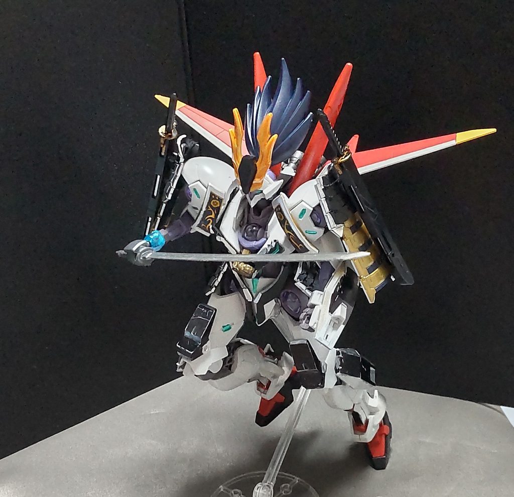 M1アストレイのフライトユニットのお陰で機動性は通常のミカエリスよりも速く動けます。