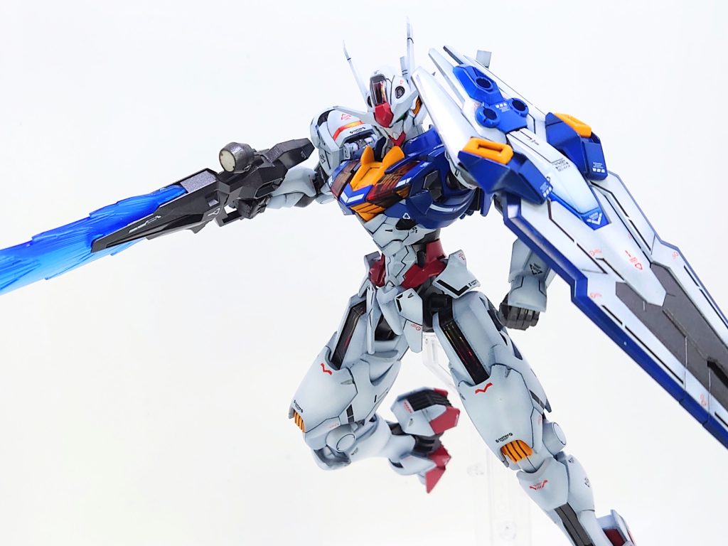 ライフルなのにビームサーベルにもなる