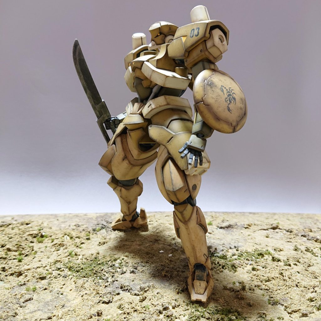 サソリデカールを貼ってみたくて『サンドスコーピオン部隊』という部隊を勝手に想定しました。