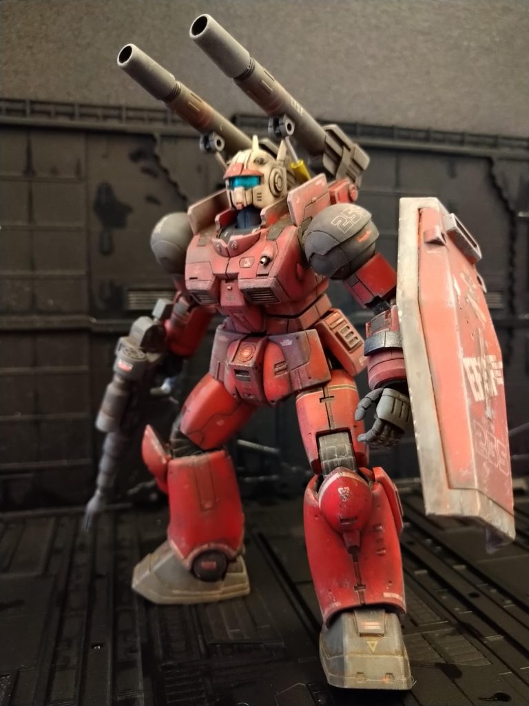 踏ん張ってます