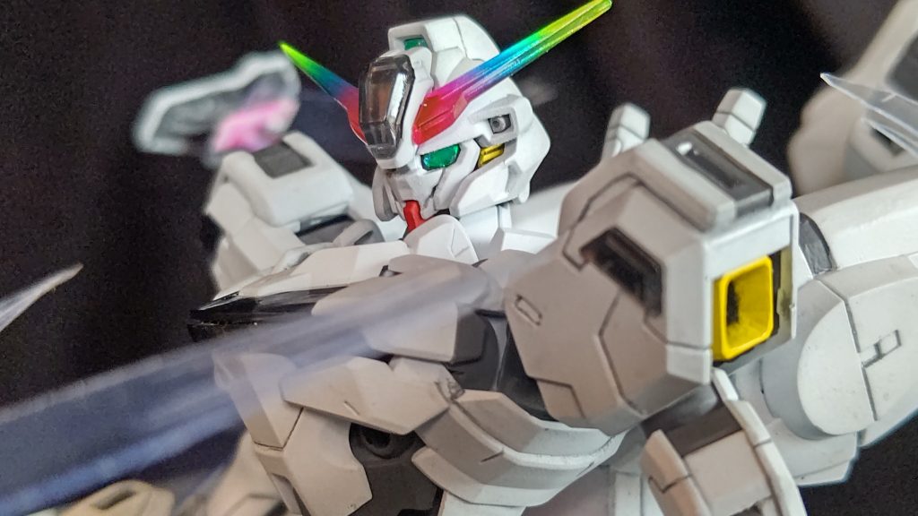 顎はキットと設定画と較べると設定画は長い印象だったので、プラ板で0.5mm延長してます。