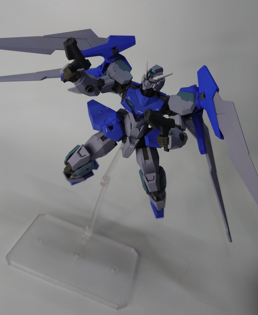 持ち手に対してこの武器のグリップが小さいのでちゃんと持てないという