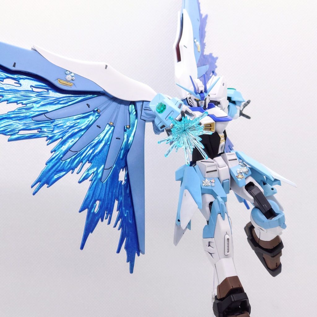 雪花ラミィ専用機【スタラティテガンダム】(アップデート）｜LENさんの